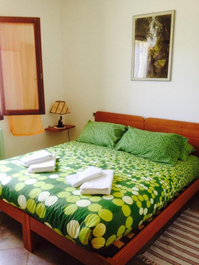 Casa Vacanze Uliveto Bordighera Bagian luar foto