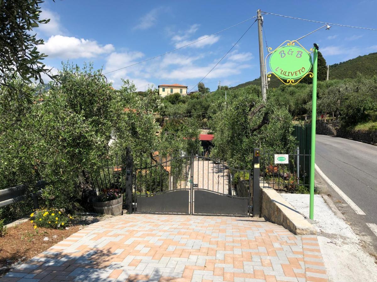 Casa Vacanze Uliveto Bordighera Bagian luar foto
